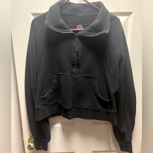 Lululemon quarter zip Scuba Top
